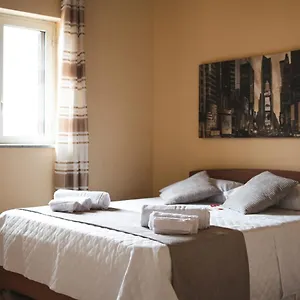  Casa vacanze Casa Alerò Italia